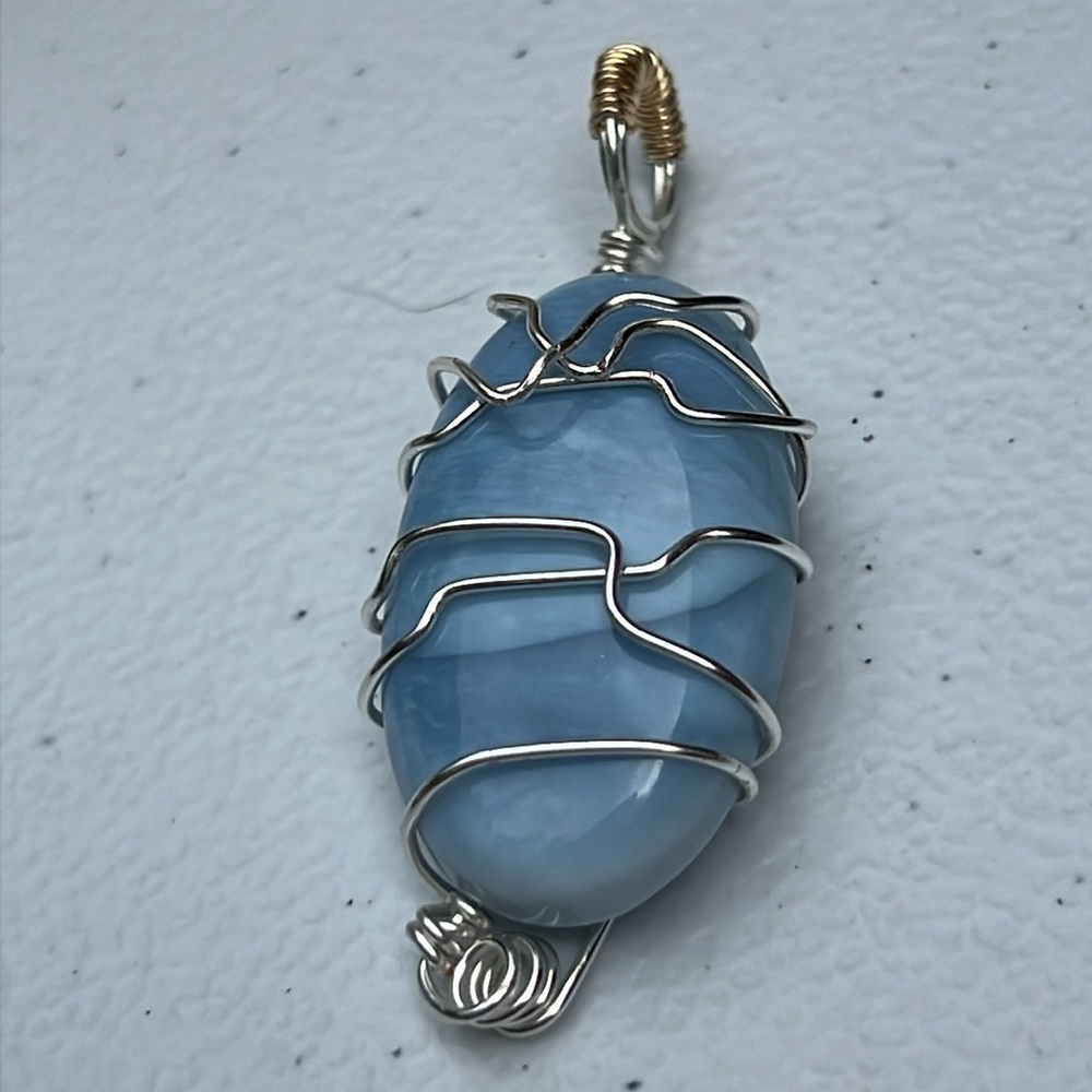 Peruvian Blue Opal wire wrapped pendant. Handmade - Picture 5 of 5